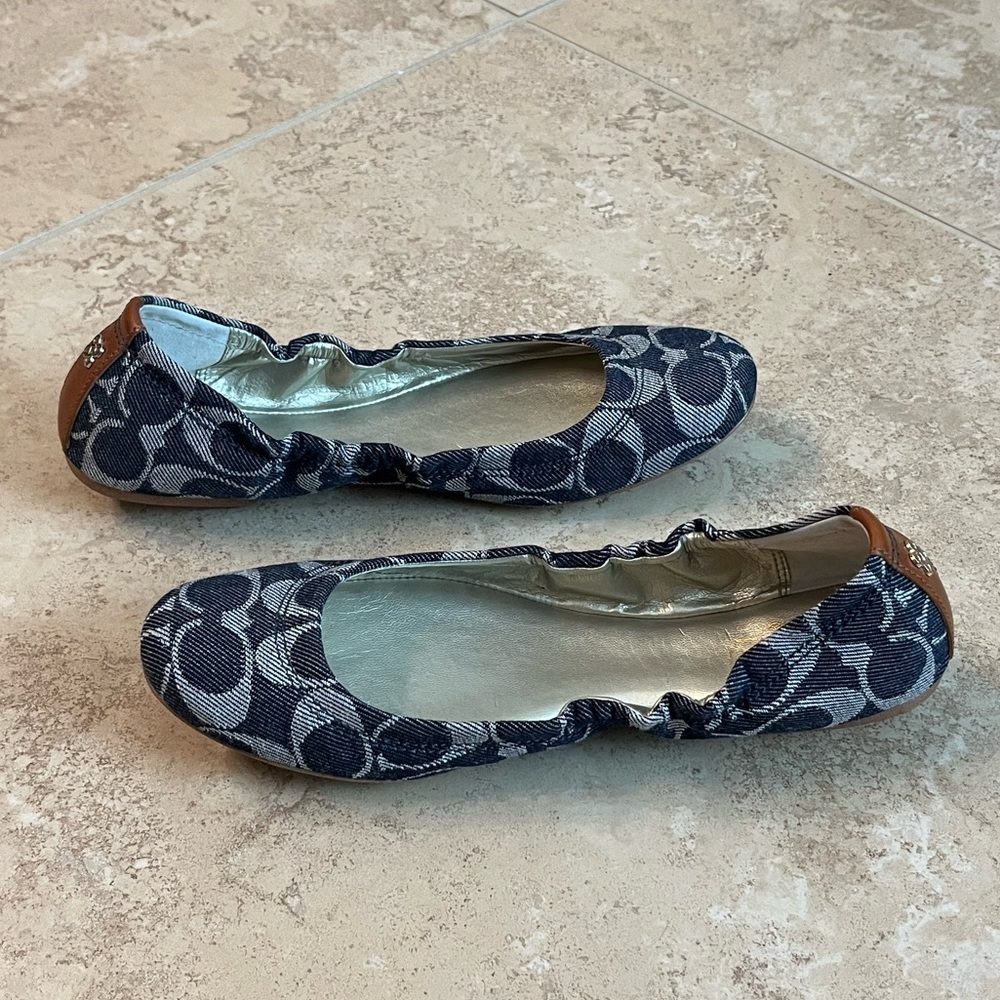 Coach signature denim leather accent ballerina Flats Size 7